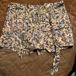 The Loft “the waist short” Floral shorts